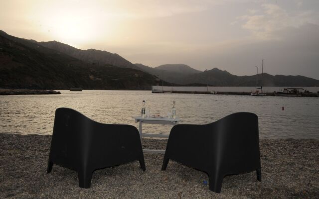 Dandy on the Beach Velanidia Monemvasia