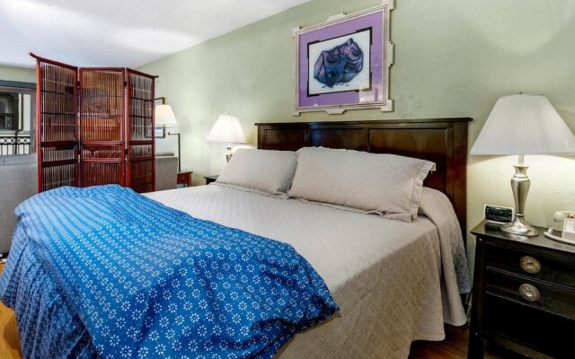 Lifthouse 306, Studio Condo