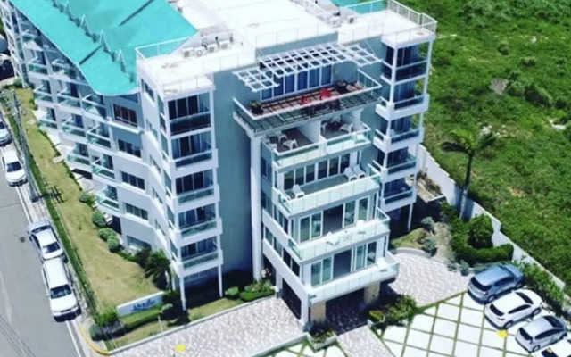 Vista Marina Residence