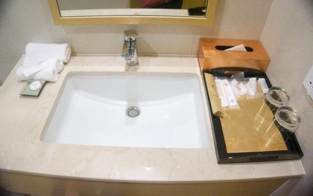 Ocean Suites Apartment