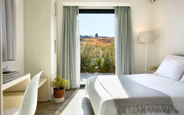 Eleia Seafront Rooms & Villas