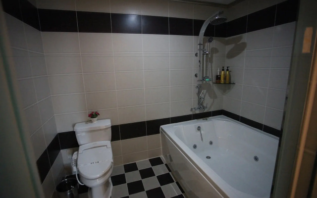 Chuncheon Myeongdong Hotel