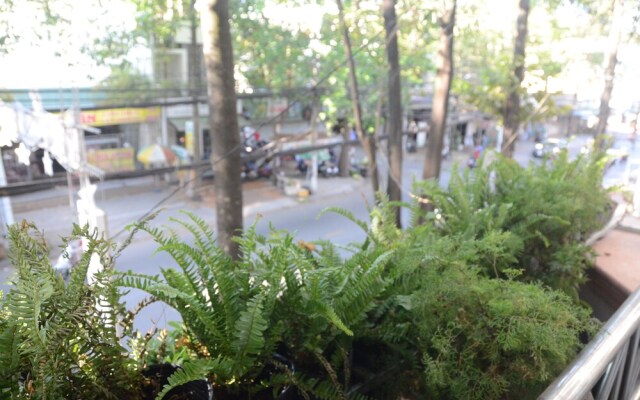 Hy House - Hostel