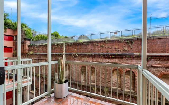 Pyrmont 1 Bedroom furnished - 857 PYR