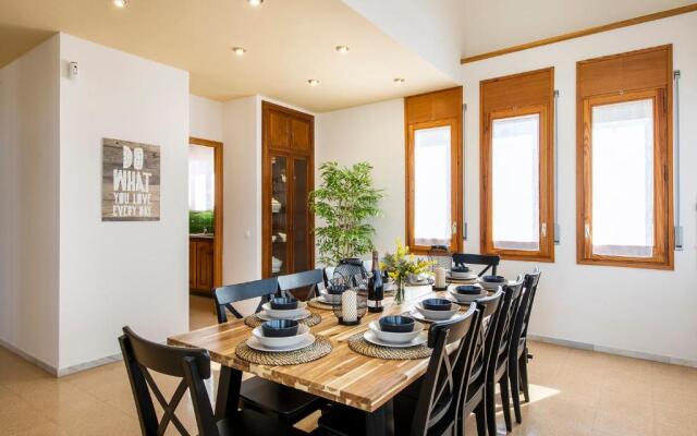 Casa Mirestany- Wonderful house with amazing views