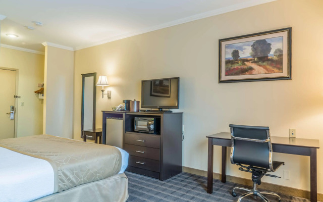 Best Western Inn & Suites