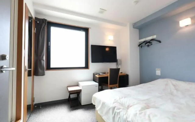 Toyama Town Hotel 24