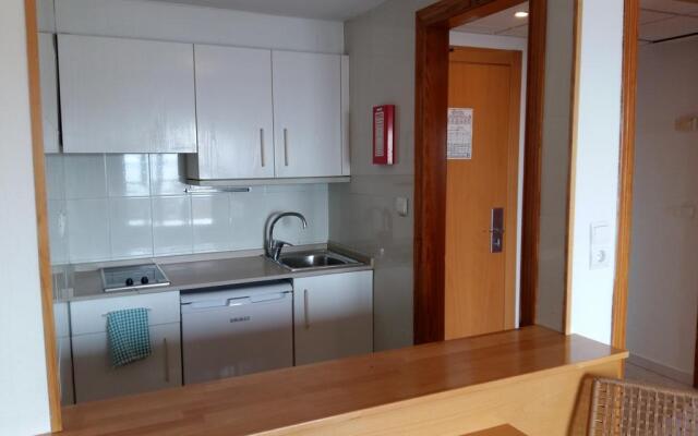 Apartamentos La Era Park