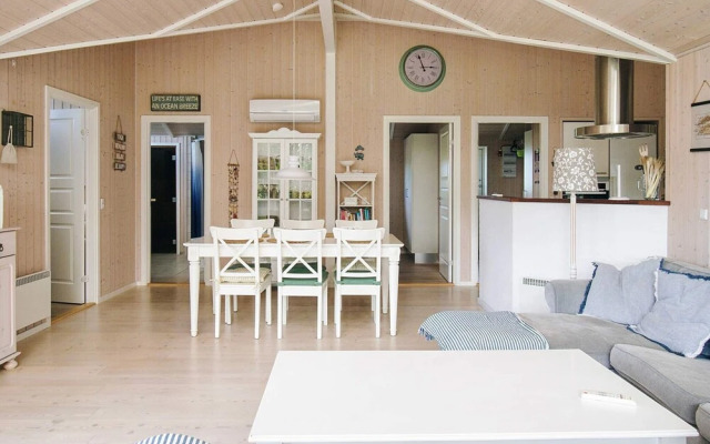 8 Person Holiday Home in Horve-by Traum