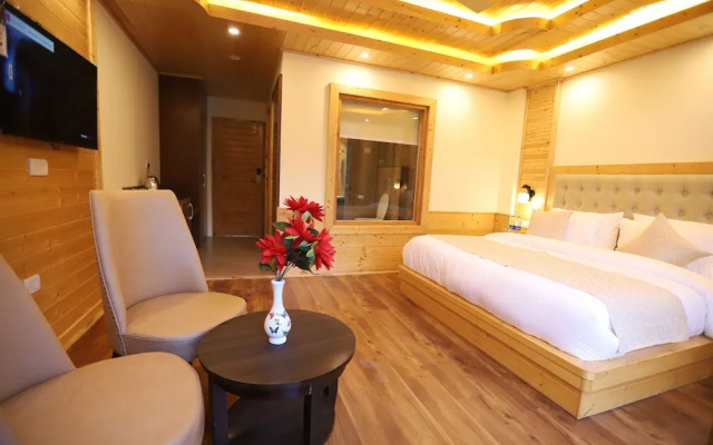Golden Wood Manali By Rosetum