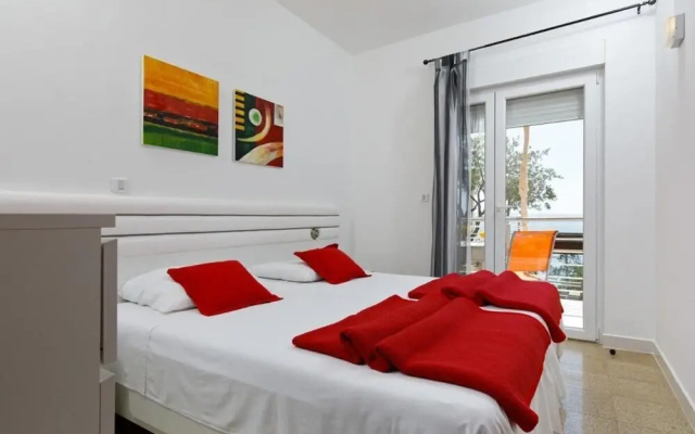 Fully Equiped Beach Apartments With its own Balcony