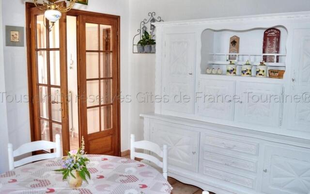 Gîte Channay-sur-Lathan, 4 pièces, 6 personnes - FR-1-381-494