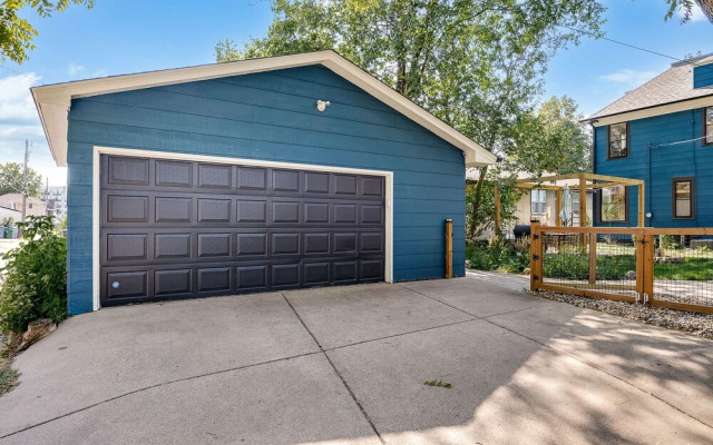 Spacious Minneapolis Home - 2 Mi to Downtown!