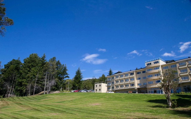 Huinid Pioneros Hotel