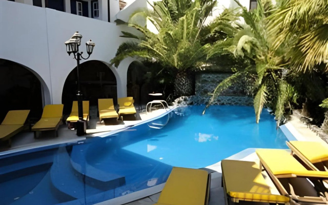 Blacksandy Beach Hotel