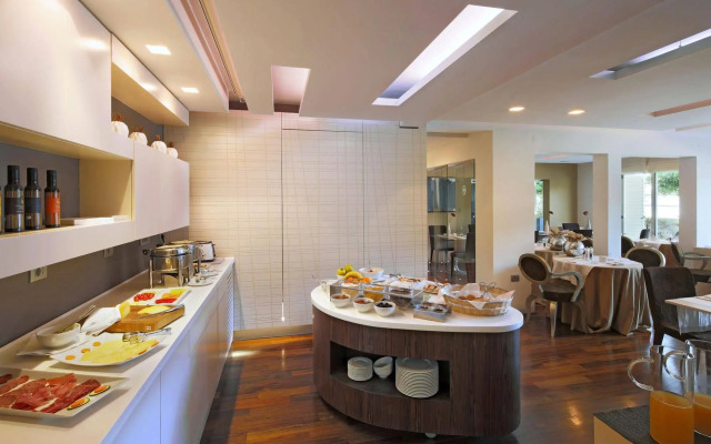 Adoral Boutique Hotel