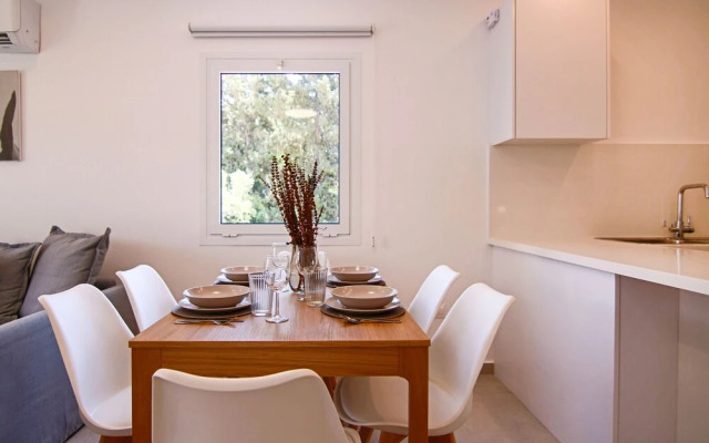 Phaedrus Living Seaside Luxury Limnaria 172