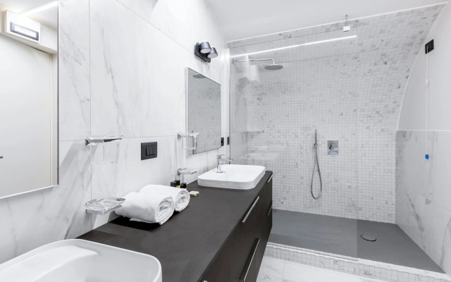 Sonder by Marriott Bonvoy Trastevere Apartments Piazza Trilussa