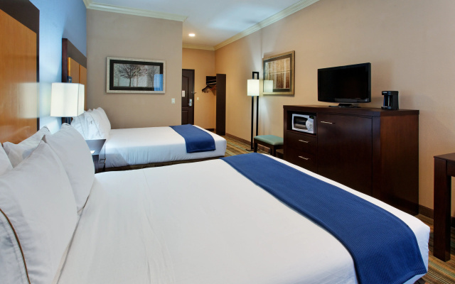 Holiday Inn Express Benicia by IHG