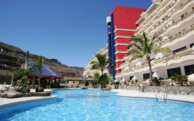 LIVVO Lago Taurito Hotel & Aquapark All Inclusive