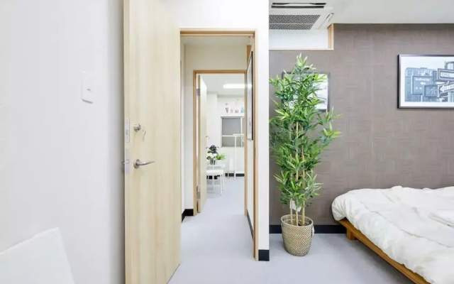 TORA HOTEL Taito B