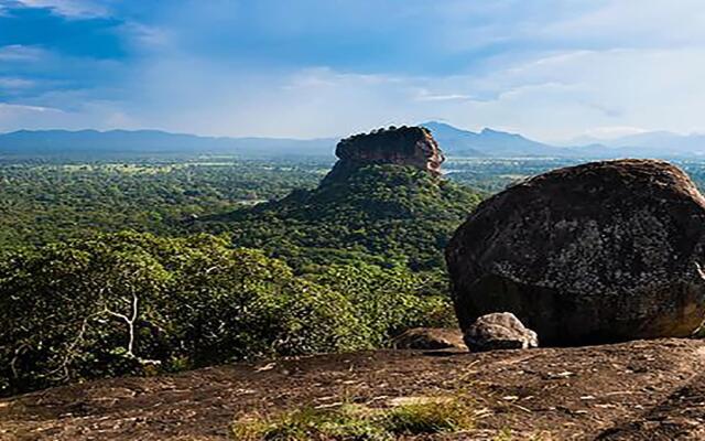 Sigiriya Rock Gate Resort