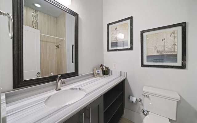 Gulf Breeze by Five Star Properties