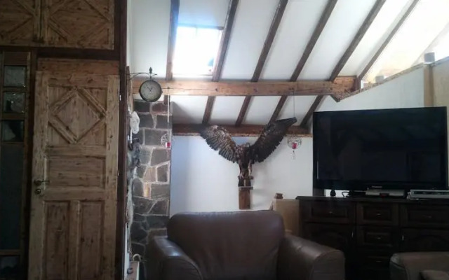 The White House With The White Fountain