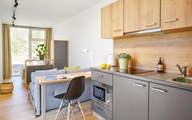 Modern ausgebauter Überseecontainer als Tiny House