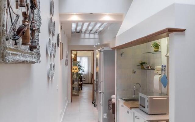 Luxury Apartment On Grand Canal