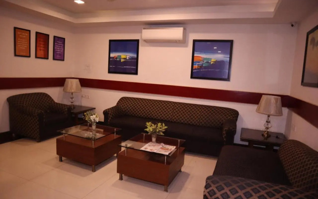 Smilestay Sri Sai ram Suites