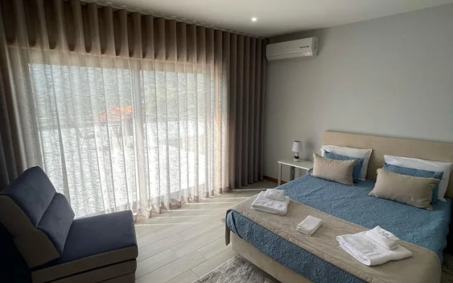 Douro Elegance Suites