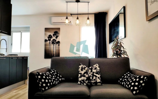 Holiday Apartment Near the Seafront Aircon and Wi-fi