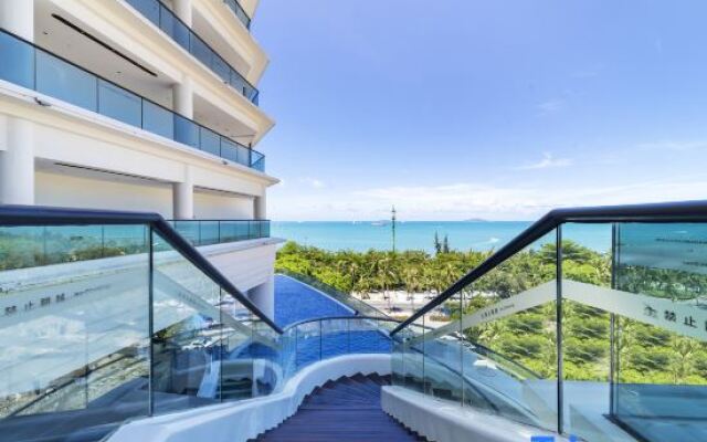 Rock Platinum Sea View Hotel