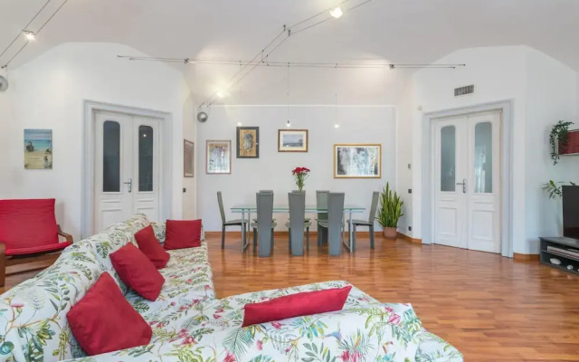 S Salvario Family Apartment by Wonderful Italy