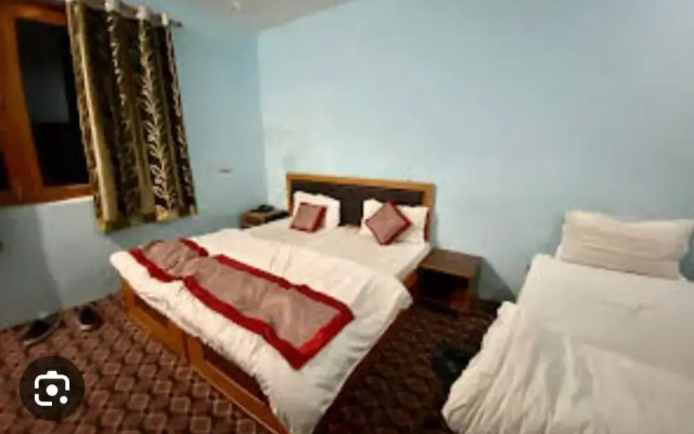TIH Tsomoriri Hotel Lake View