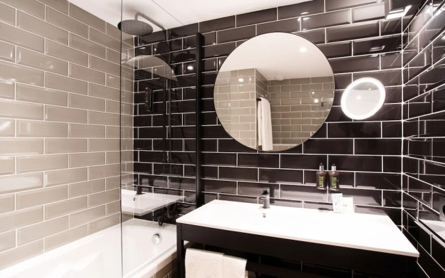 Park And Suites Elegance Geneva Ferney Voltaire