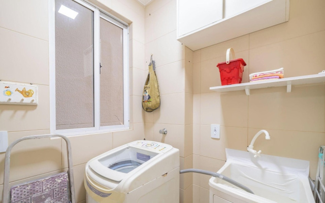 Apt 60m From sea - Meia Praia Itapema Obs0301