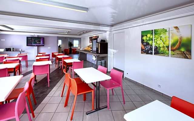 Hôtel Formules Club 2