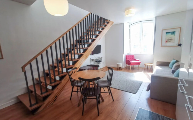 Fanqueiros Apartment