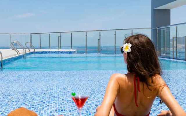 D'Qua Hotel