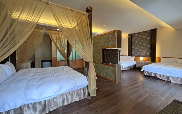 Chi Meng Rou Holiday Villa