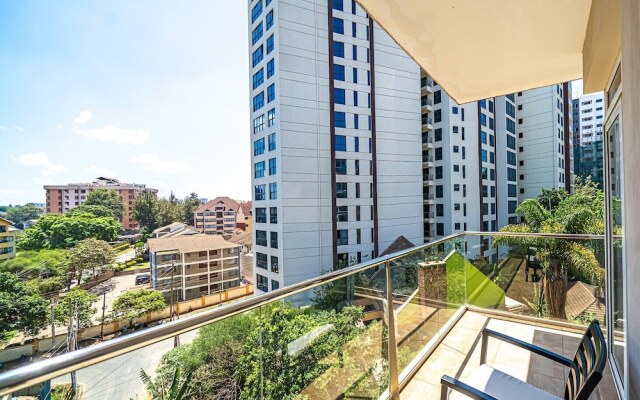 Lux Suites 37 on Kikambala Apartments