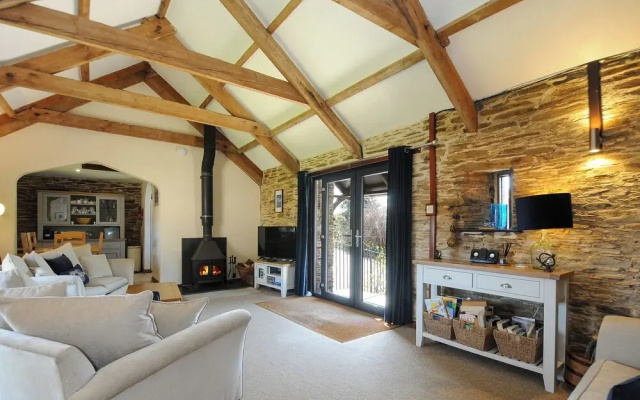 Lily Cottage