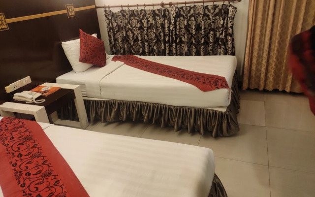 Hotel Asok Inn