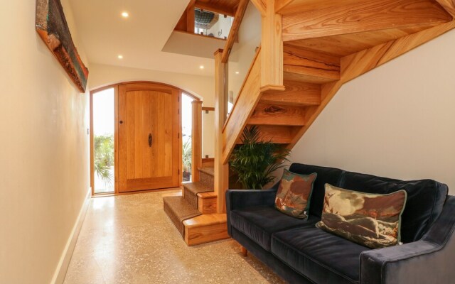 Sunset House
