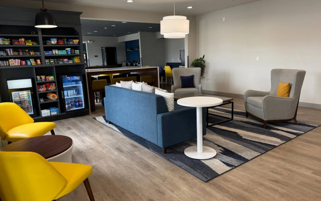 Comfort Inn & Suites Olathe - Kansas City