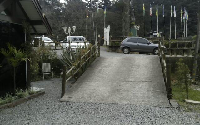 Pousada Toca dos Ursos