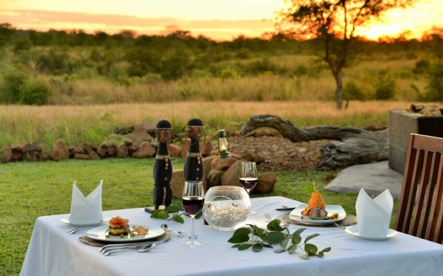 Wildtrack Safaris Eco Lodge