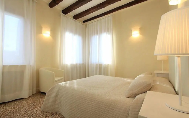 City Apartments - Venice View